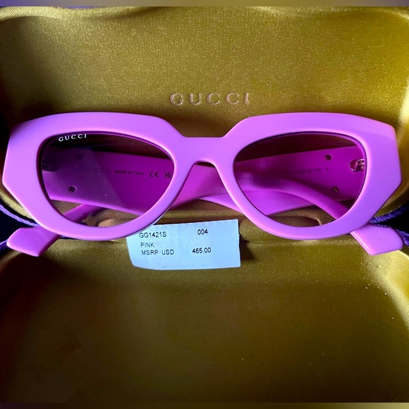 Gucci Geometric Acetate Butterfly Sunglasses like new worn once - Picture 3 of 4